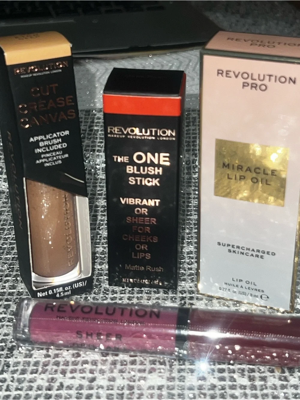 Makeup Revolution Lot - Cut Crease Canvas, Blush Stick, Miracle Lip Oil & Gloss